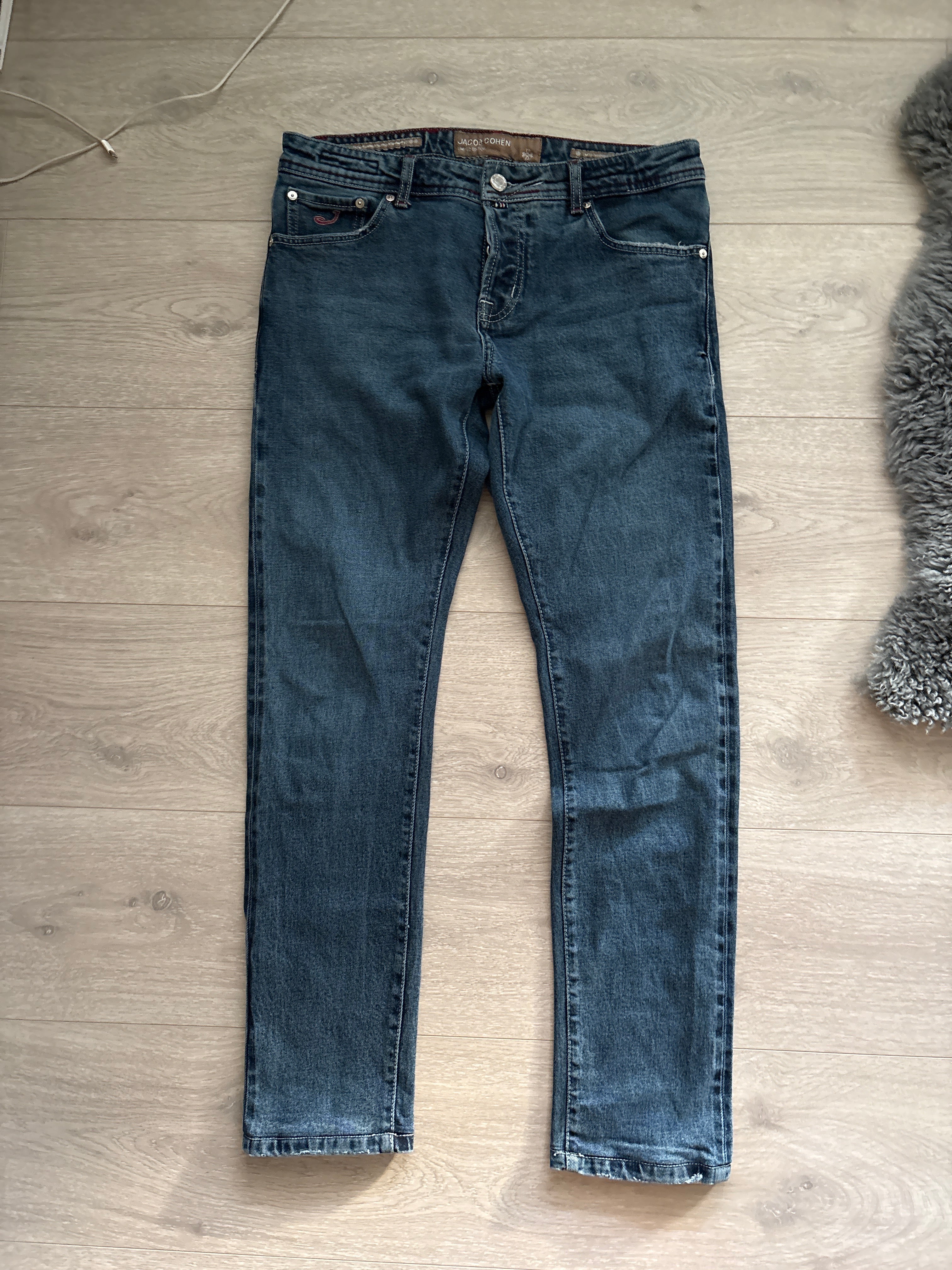 Jacob Cohën LTD «Bard» 33W